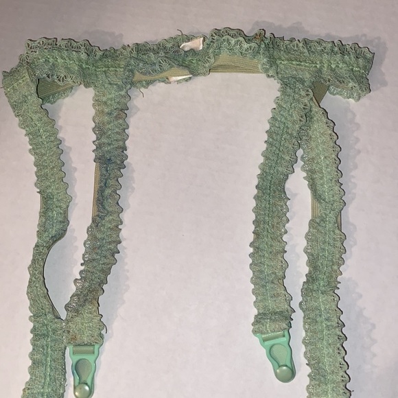 Vintage  retro mod pinup rockabilly Lady Astor minty lace crocheted Garter belt - Picture 5 of 8